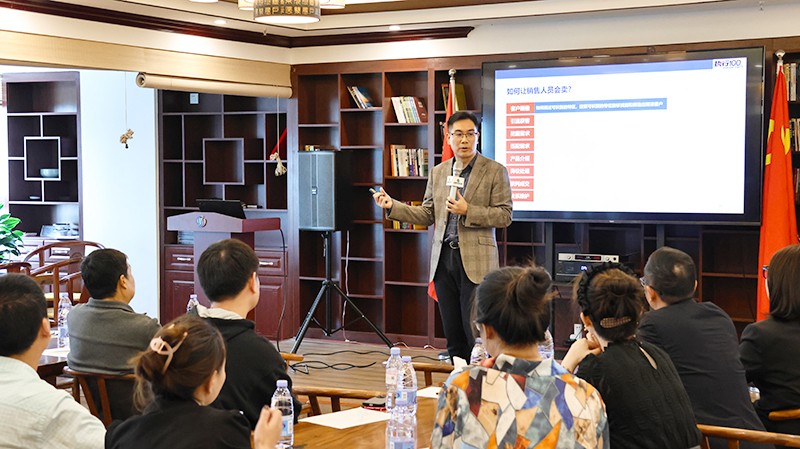 4Y7A1231.jpg 4Y7A1231.jpg